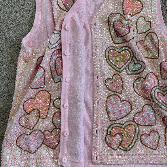 Vest, pink, Sequins, hearts size XL. By Just B. Pink. Faux buttons on outside - Picture 8 of 12